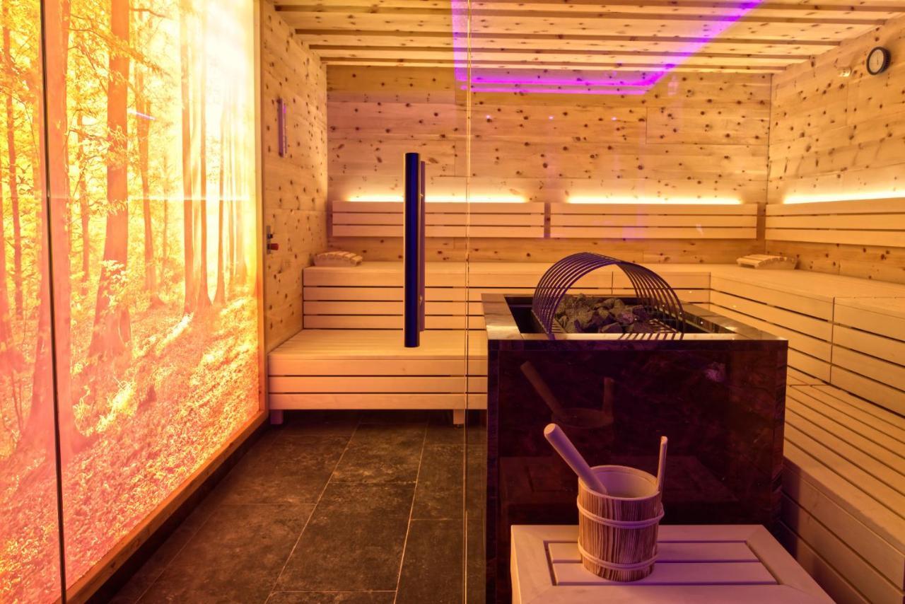 Bonfanti Design Hotel Кьенес Экстерьер фото