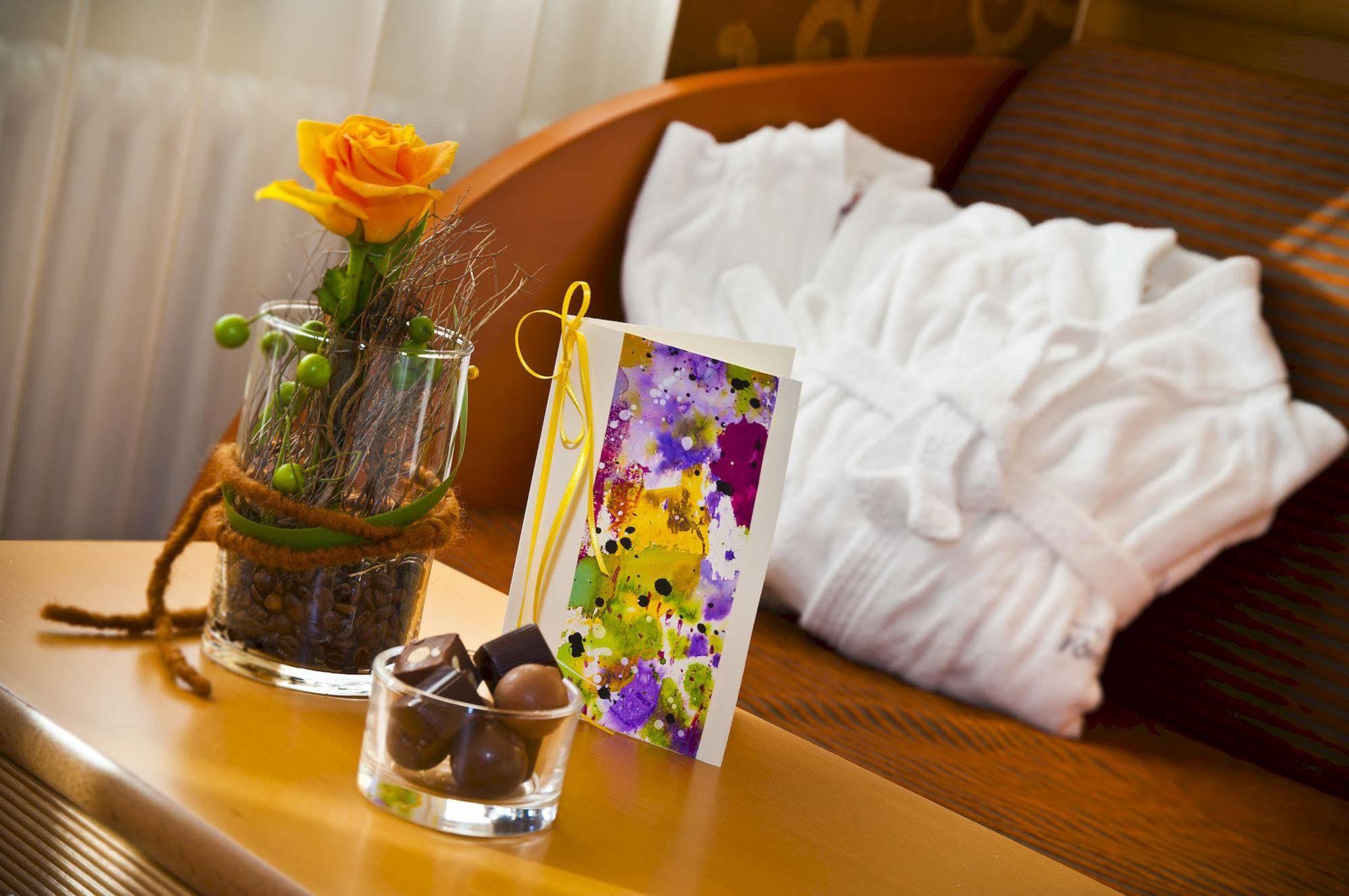 Bonfanti Design Hotel Кьенес Экстерьер фото